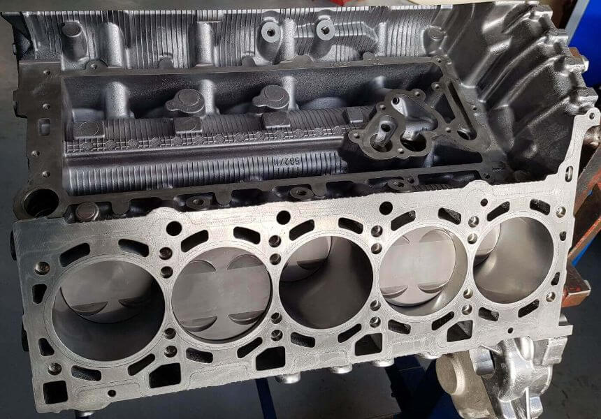 Lamborghini V10 Hubraumerweiterung